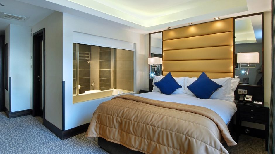 Park Grand London Marble Arch Room