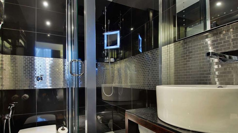 Park Grand London Marble Arch Room