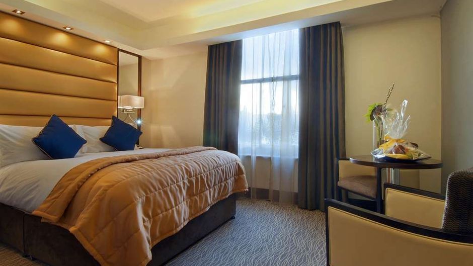 Park Grand London Marble Arch Room