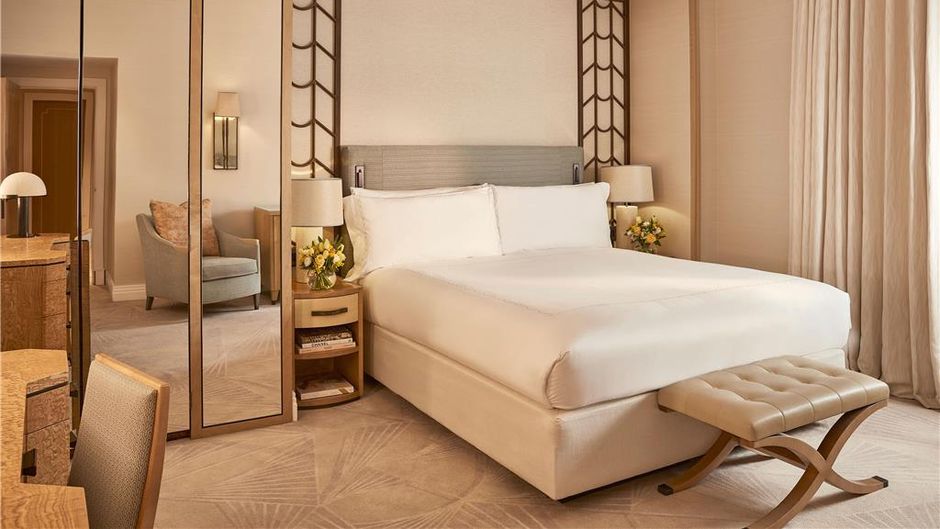 Claridge's Room