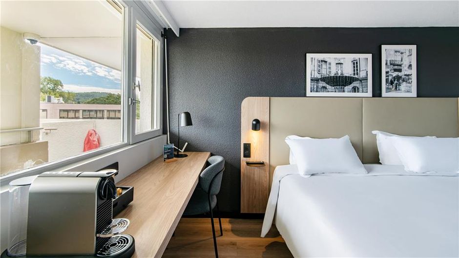Campanile Aix-en-Provence Room