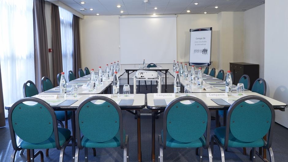 Campanile Argenteuil Meeting