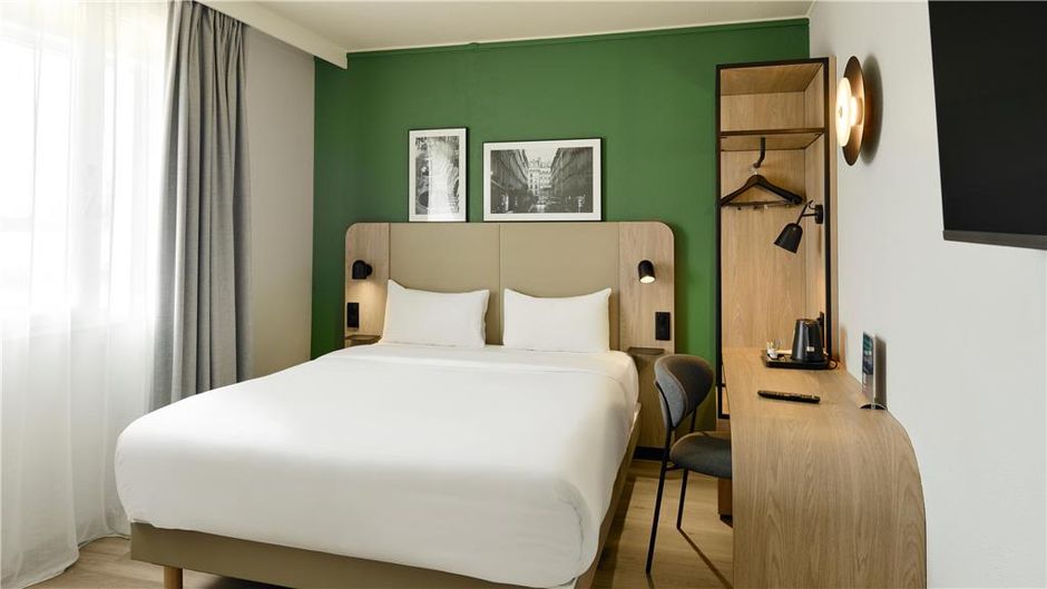 Campanile Argenteuil Room
