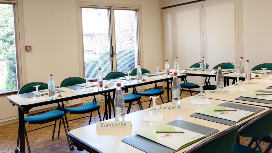 Campanile D'Aurillac Meeting