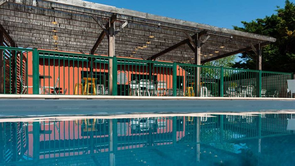 Campanile Beaune Pool
