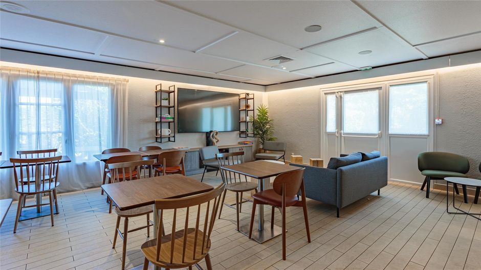 Campanile Biarritz Lobby