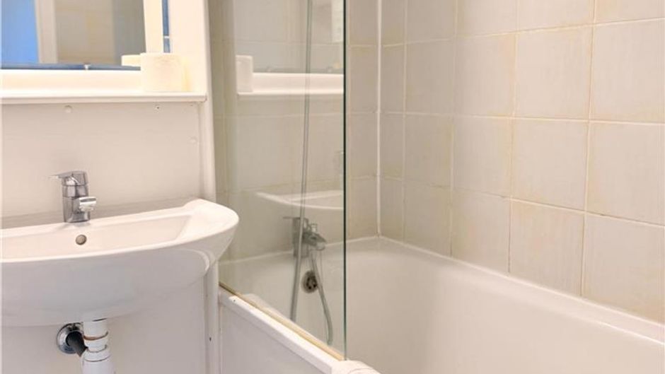 Kyriad Blois Sud Hotel - Vineuil Room