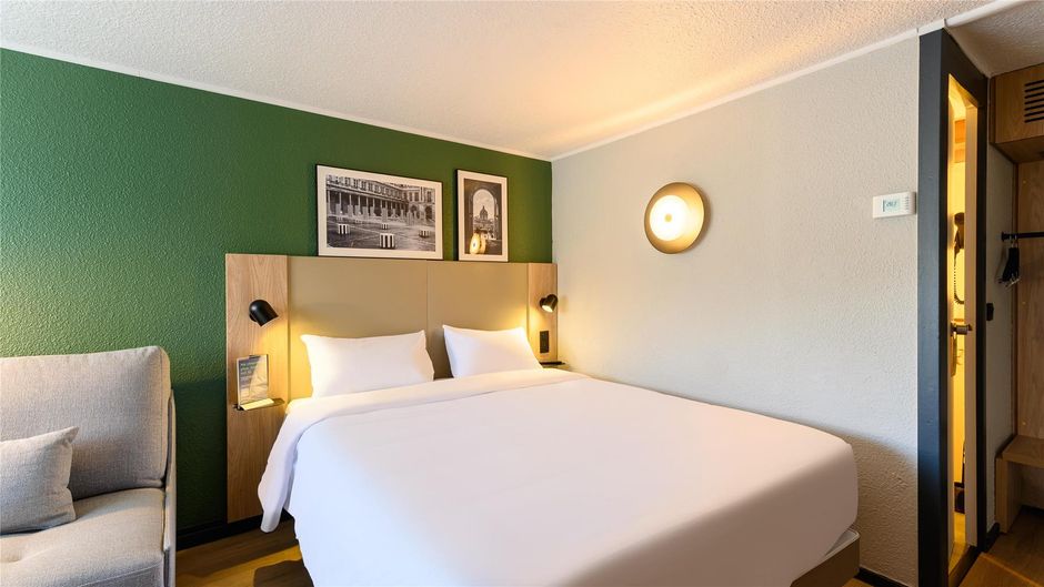 Campanile Bordeaux-Le-Bouscat Room