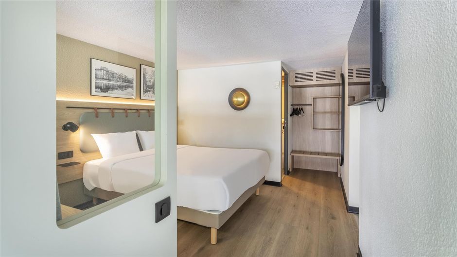 Campanile Bordeaux-Le-Bouscat Room
