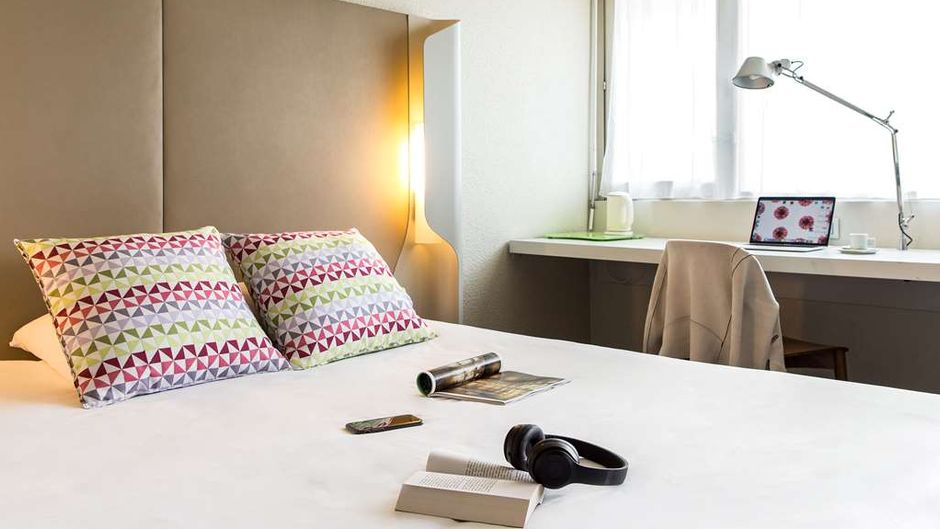 Campanile Hotel Chateau-Thierry Room