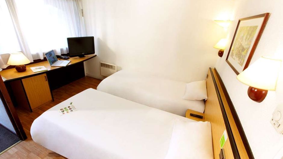 Campanile Hotel Room