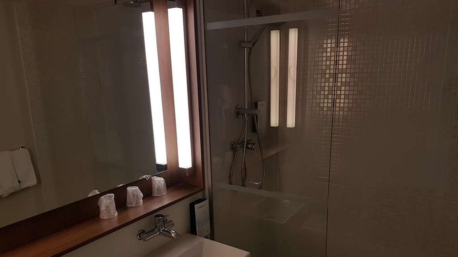 Hotel Campanile Clermont Ferrand Sud Room