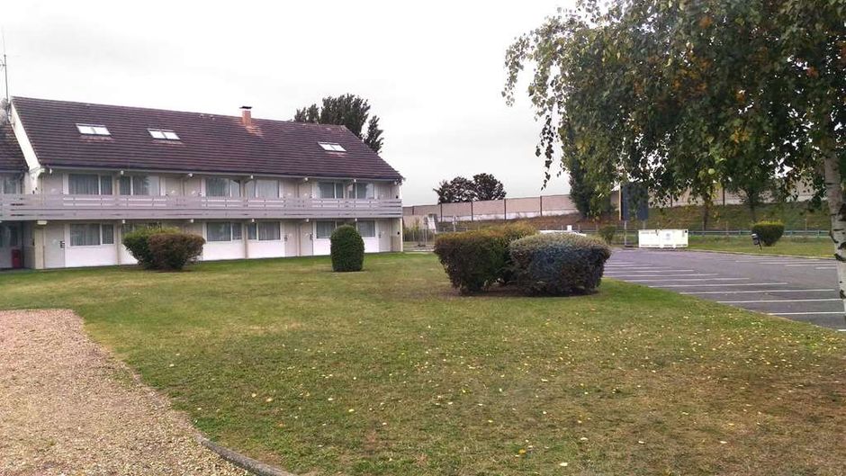 Campanile Conflans-Ste-Honorine Exterior
