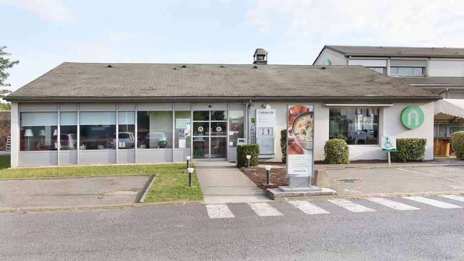 Hotel Campanile Creteil Exterior