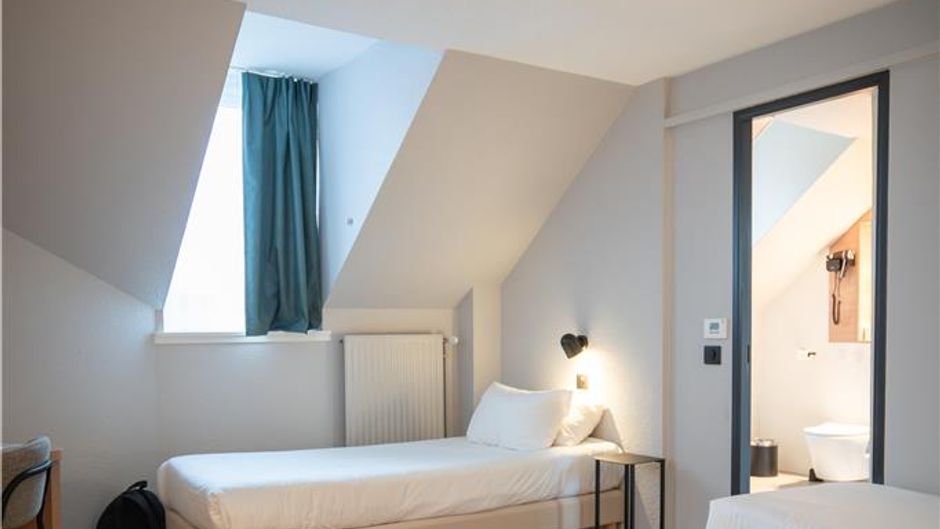 Campanile Hotel Room