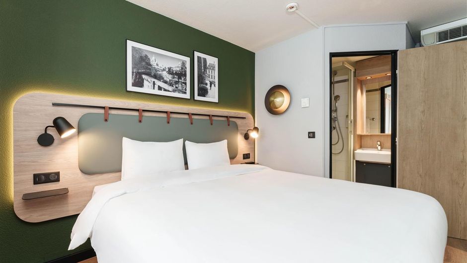Campanile Hotel Room
