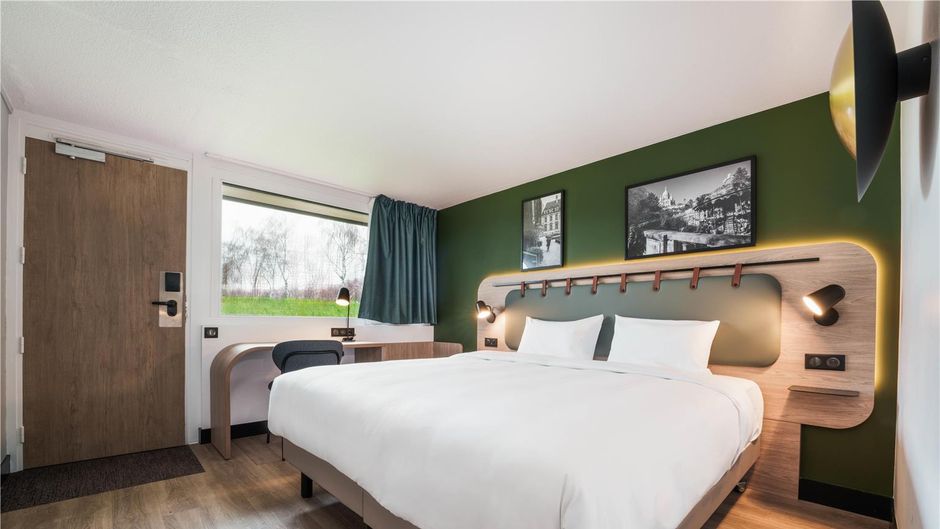 Campanile Hotel Douai Room