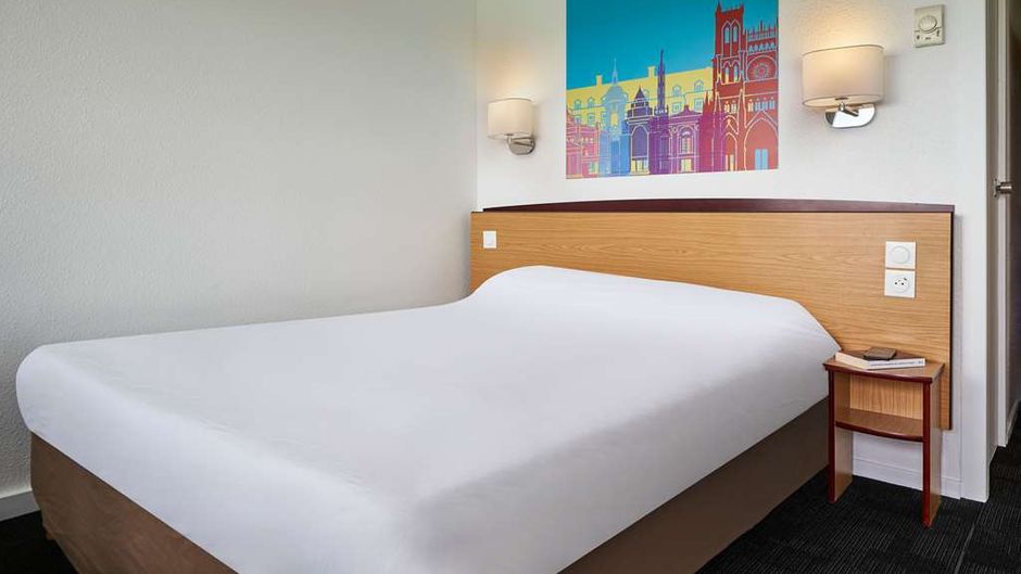 Kyriad Direct Hotel Room