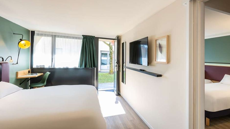 Hotel Campanile Rochelle North Room