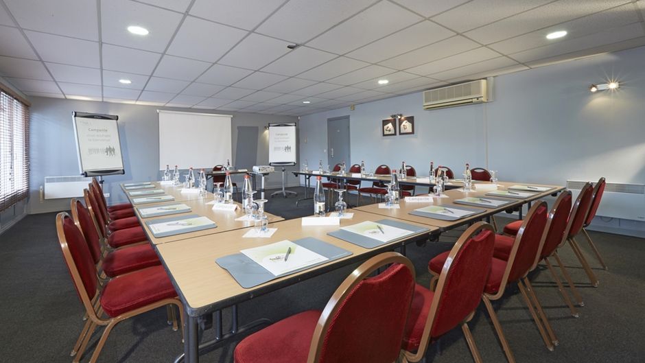 Campanile Le Mans Centre Meeting