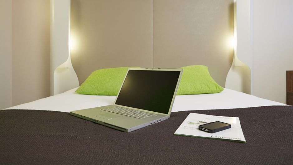 Campanile Lille Euralille Room