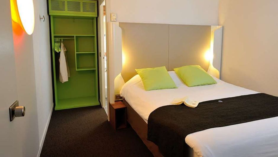 Campanile Lille South Room