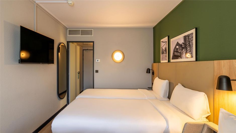 Campanile Berges - Du Rhone Room