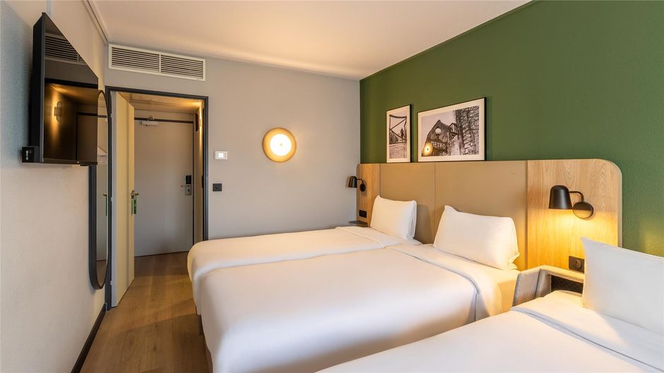 Campanile Berges - Du Rhone Room