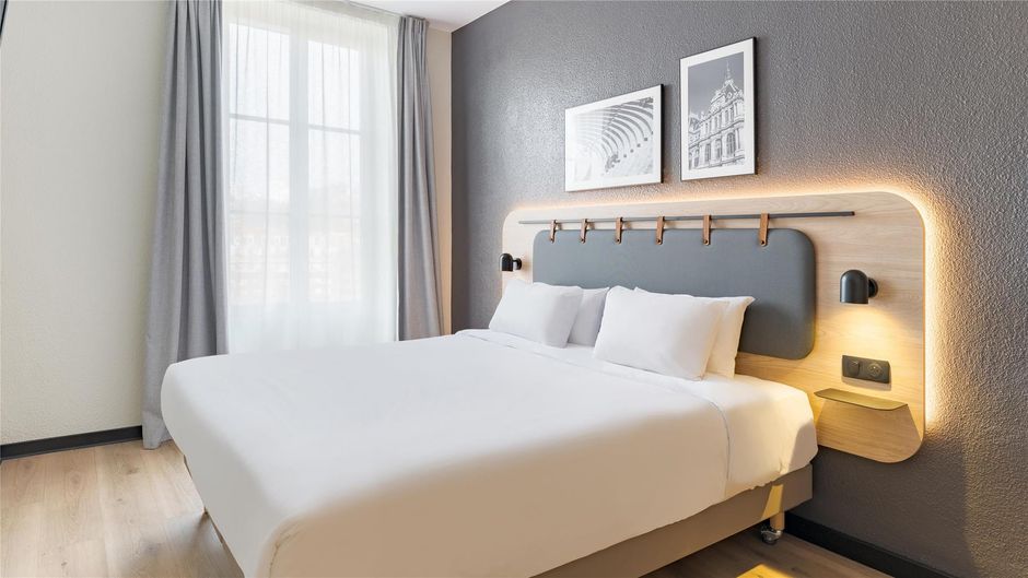 Campanile Hotel Lyon Center Room
