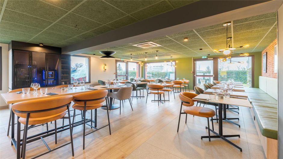 Campanile Lyon-Bron Restaurant