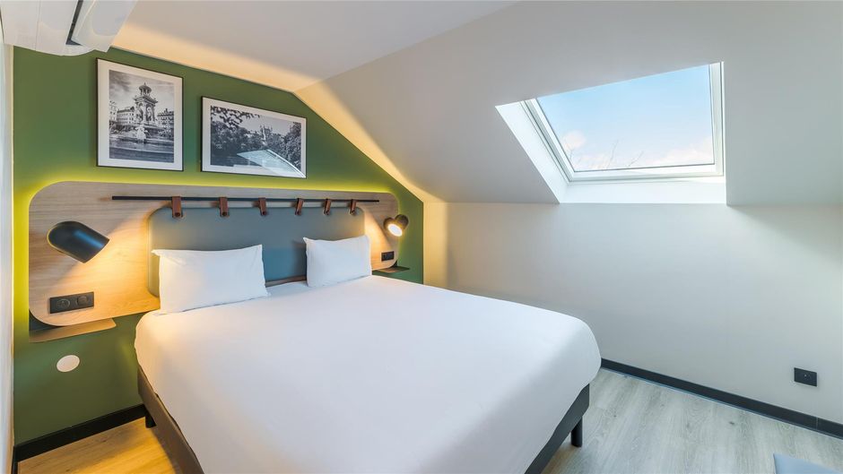 Campanile Lyon-Bron Room