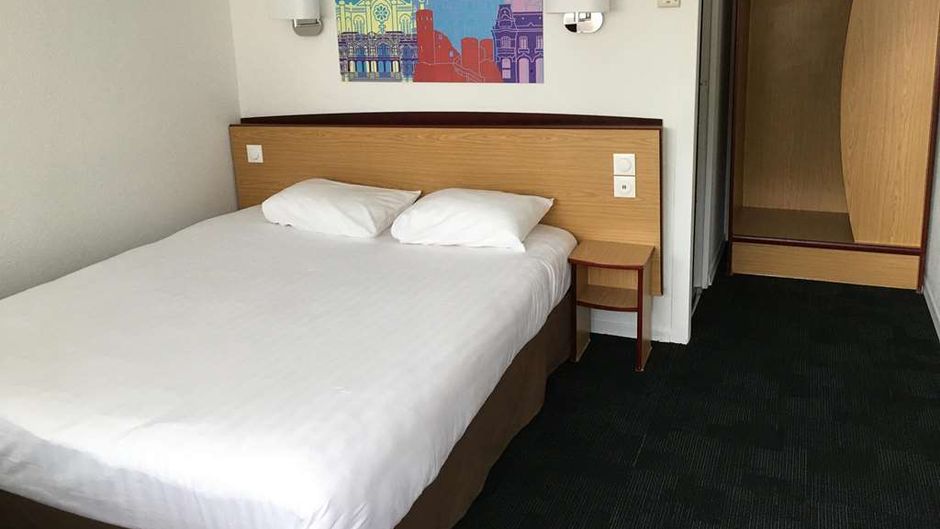 Hotel Campanile Marseille East Room