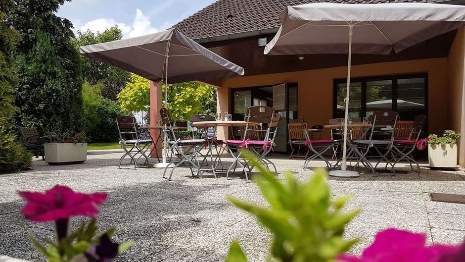 Campanile Hotel  Maubeuge Exterior
