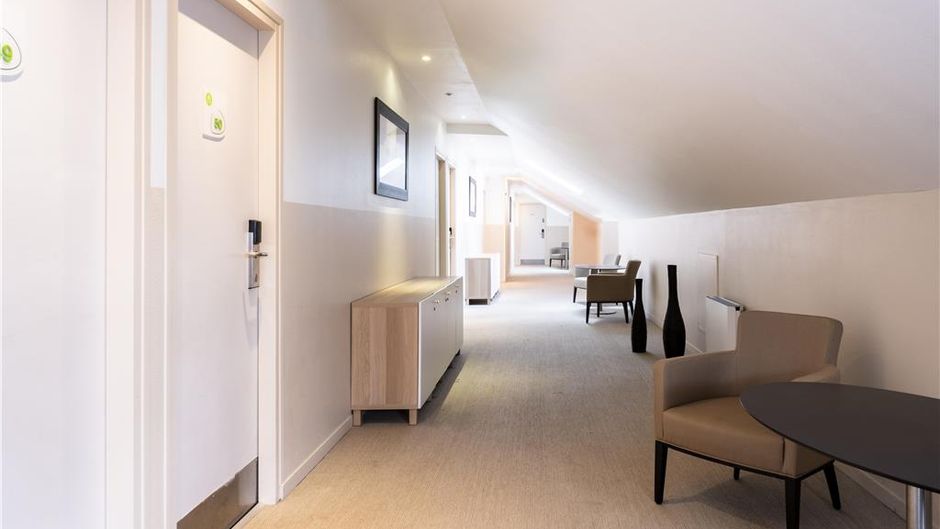 Campanile Montesson Room