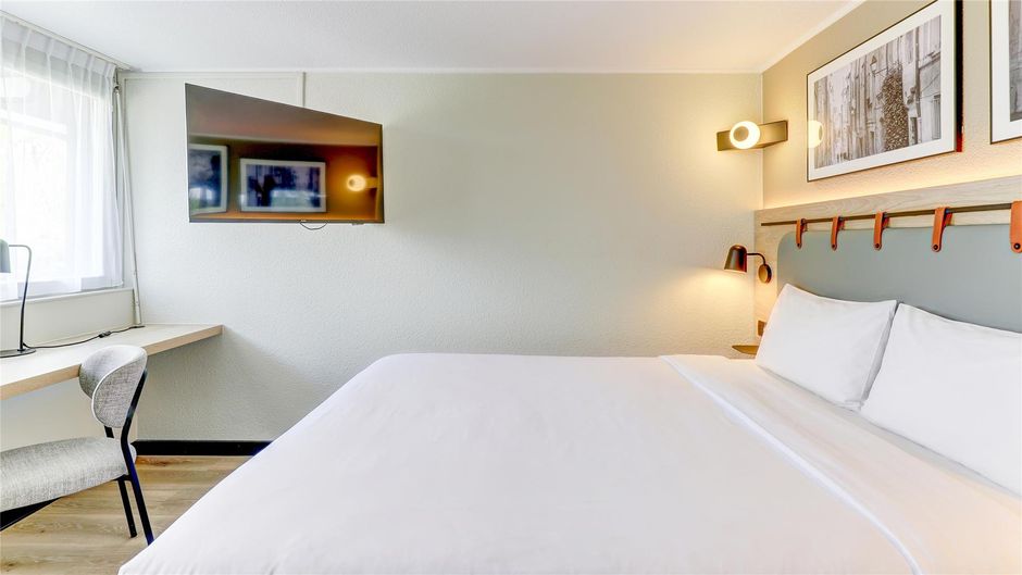 Campanile Moulins/Avermes Room