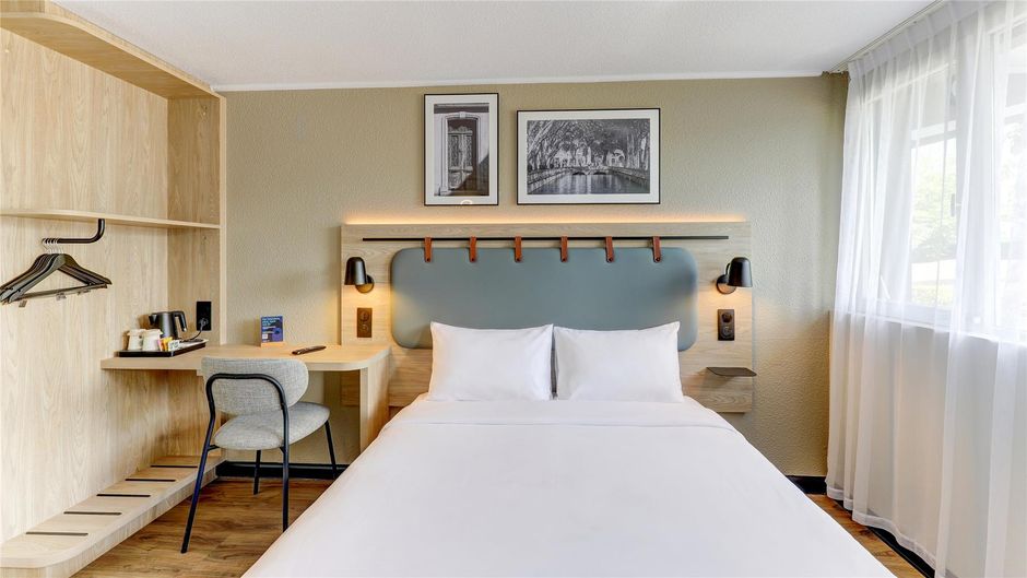 Campanile Moulins/Avermes Room