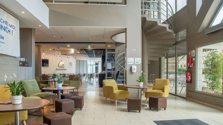 Campanile Nogent-sur-Marne Lobby