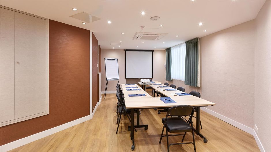 Campanile Maine Montparnasse Meeting