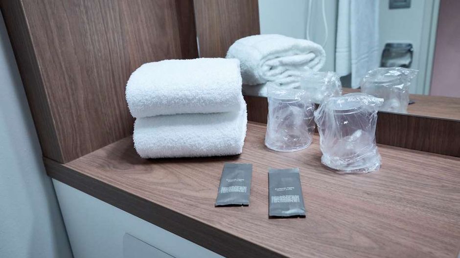 Hotel Campanile Paris Ouest - Chaville Room