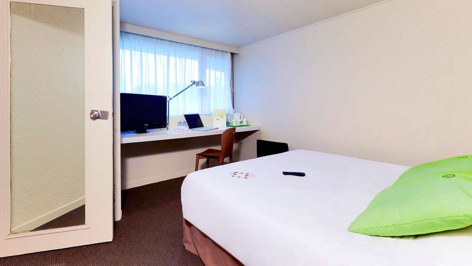 Campanile Hotel Room