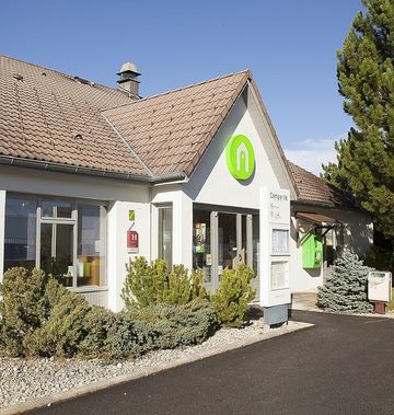 Hotel Campanile du Jura