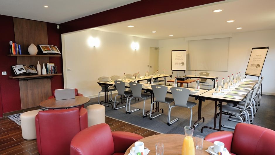 Campanile Reims East Meeting