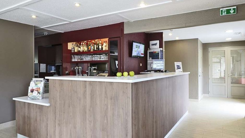 Campanile Rennes Cleunay Lobby