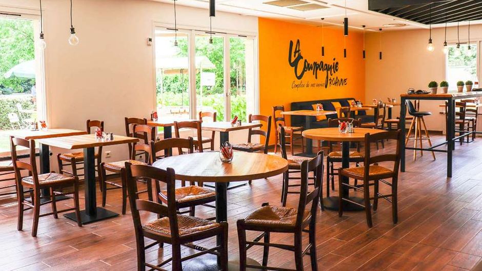 Kyriad Direct Roanne Restaurant