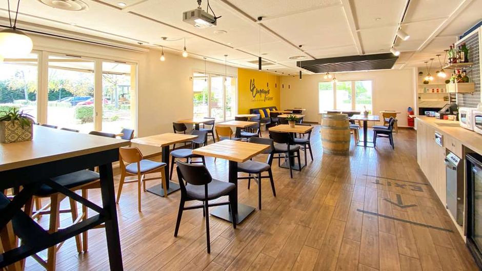 Kyriad Direct Roanne Restaurant