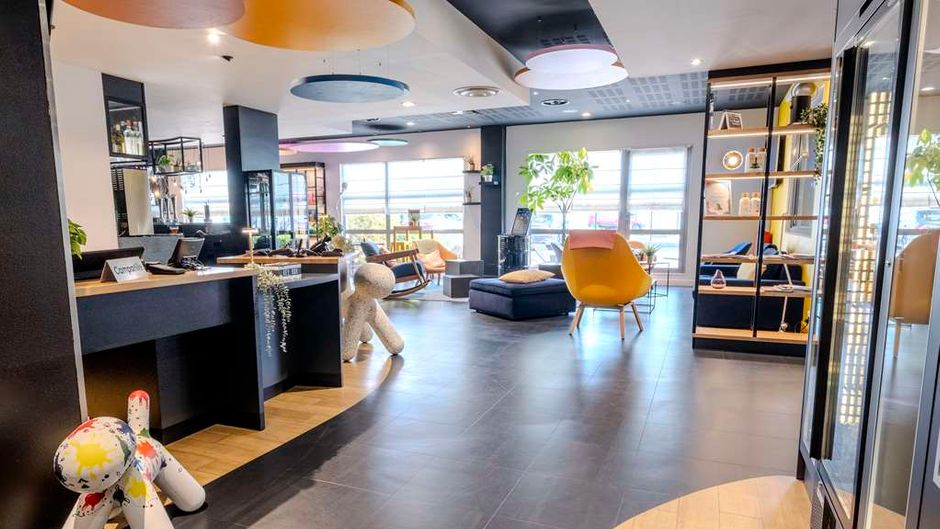 Campanile Roissy Le Mesnil Amelot Lobby