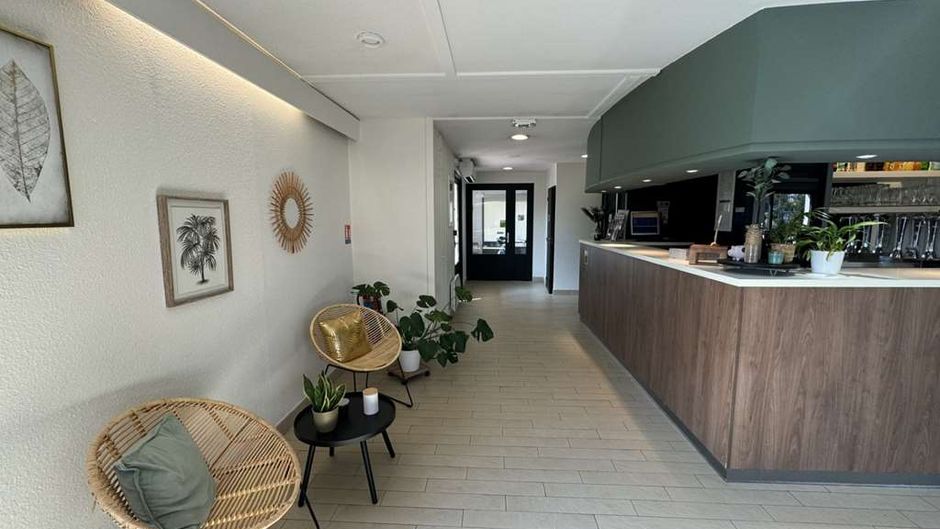 CAMPANILE HOTEL SAINT AVOLD Lobby
