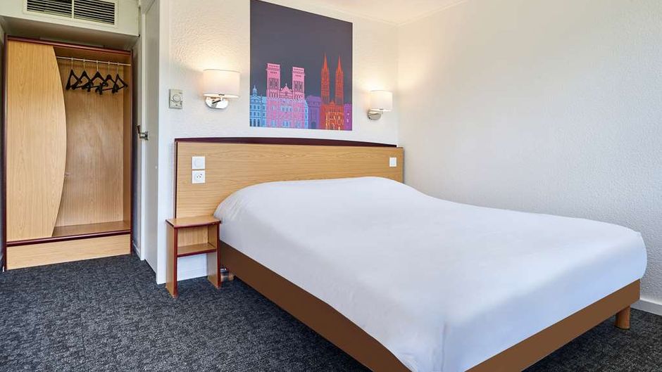 Campanile Tarbes Bastillac Room