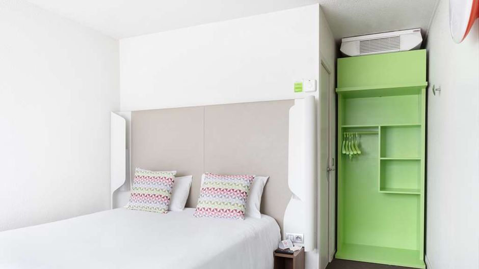 Campanile Toulon Room