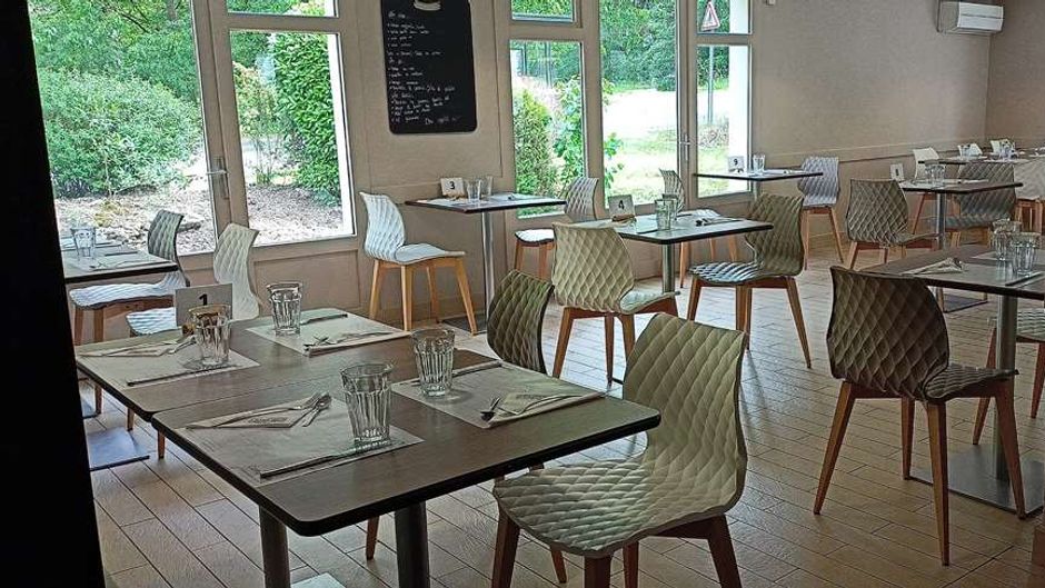 Campanile Hotel Tours South Restaurant